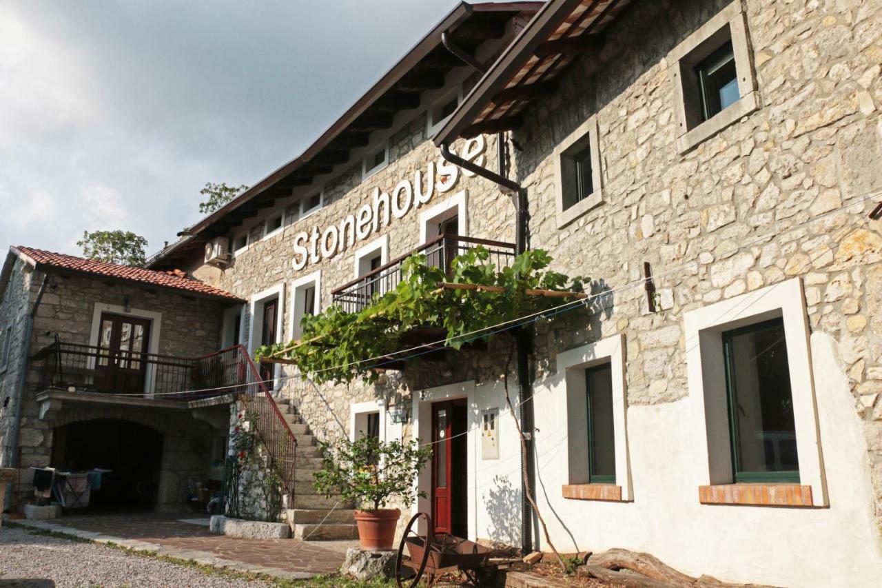 Stonehouse Apartment Nova Gorica Exterior photo